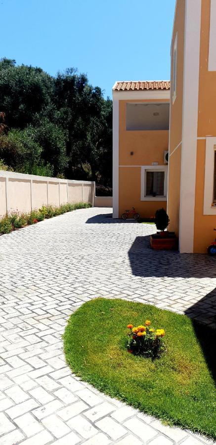 Reiki Apartments Ερείκουσα Εξωτερικό φωτογραφία