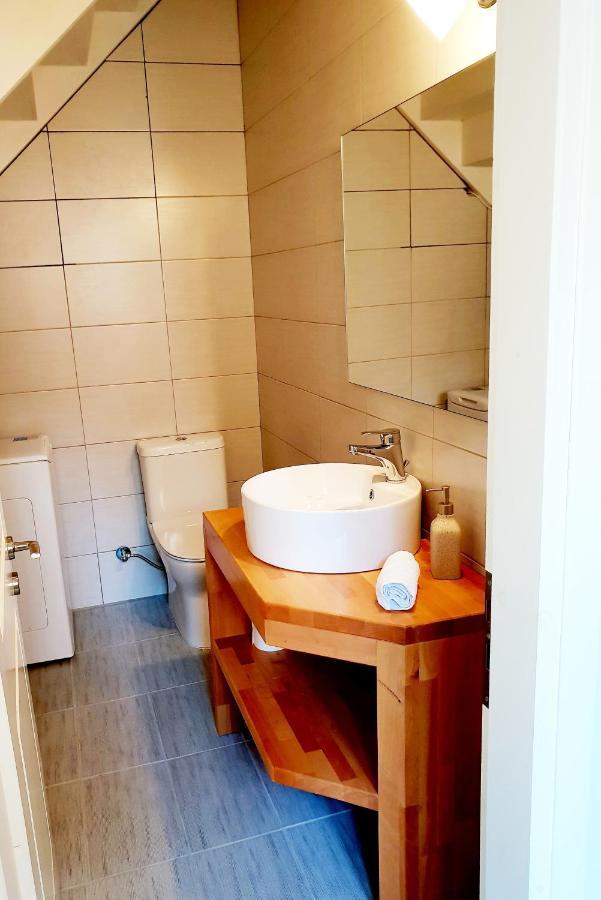Reiki Apartments Ερείκουσα Εξωτερικό φωτογραφία
