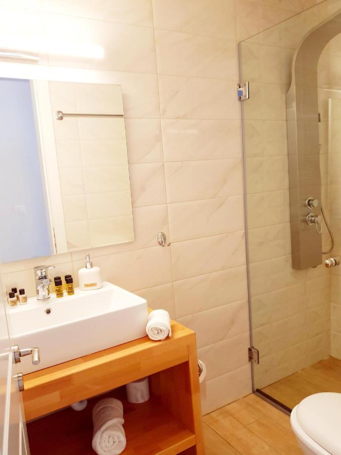 Reiki Apartments Ερείκουσα Εξωτερικό φωτογραφία