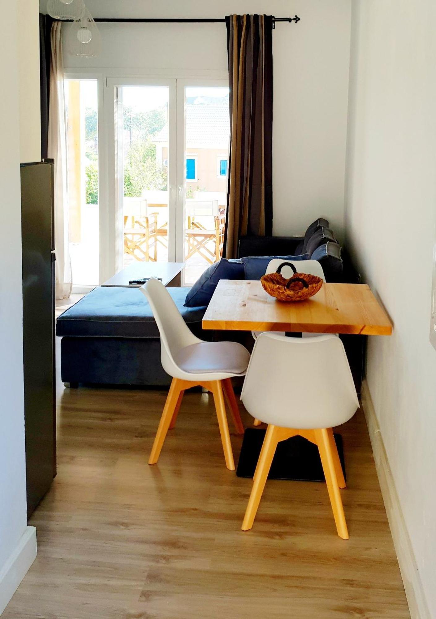 Reiki Apartments Ερείκουσα Εξωτερικό φωτογραφία